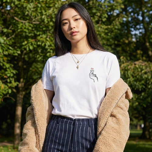 T-shirt Doigt Cœur Coréen