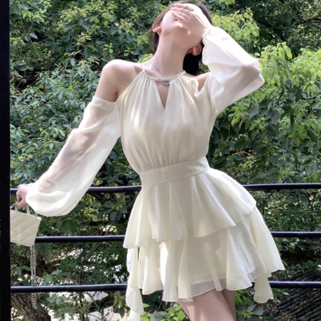 Robe Halter à Manches Bouffantes