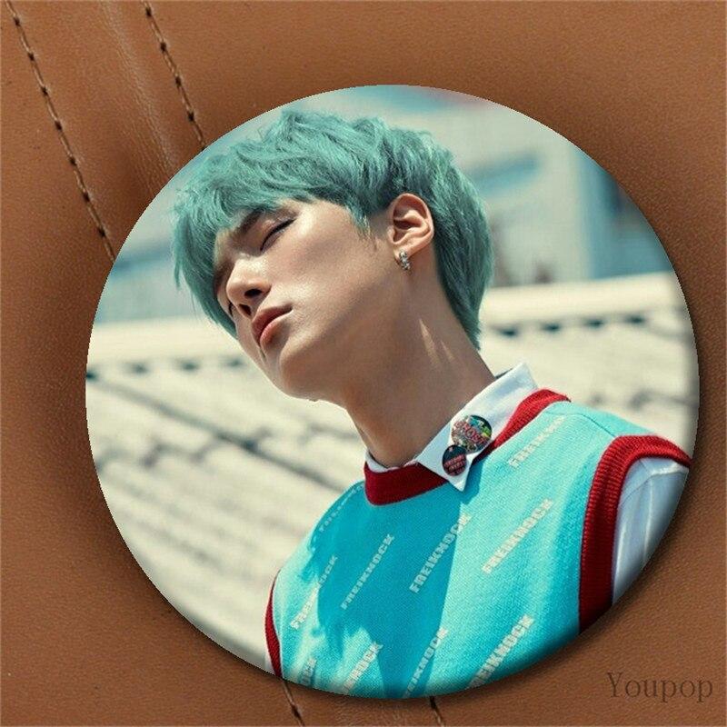 Badge - Pins Monsta X