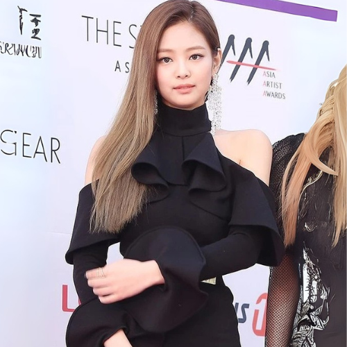 Robe Noire Jennie - Groupe BlackPink