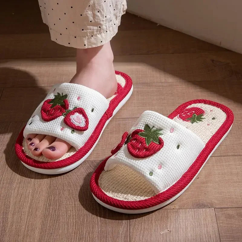 Pantoufles Coréennes Fraise