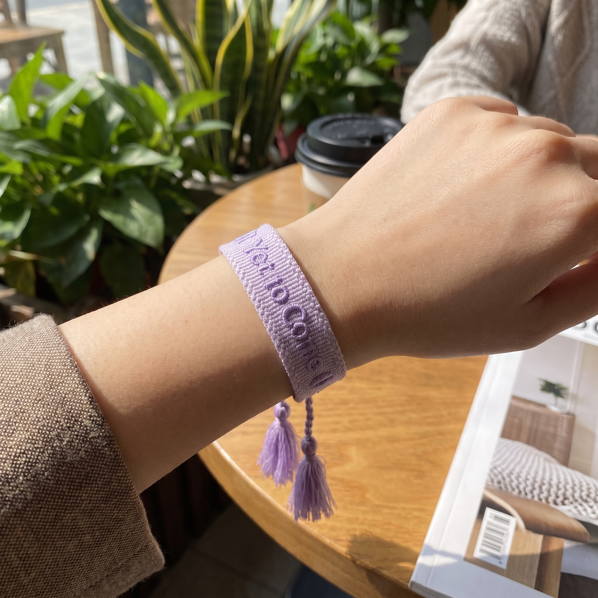 Bracelet BTS Yet to Come