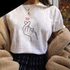T-Shirt Finger Heart